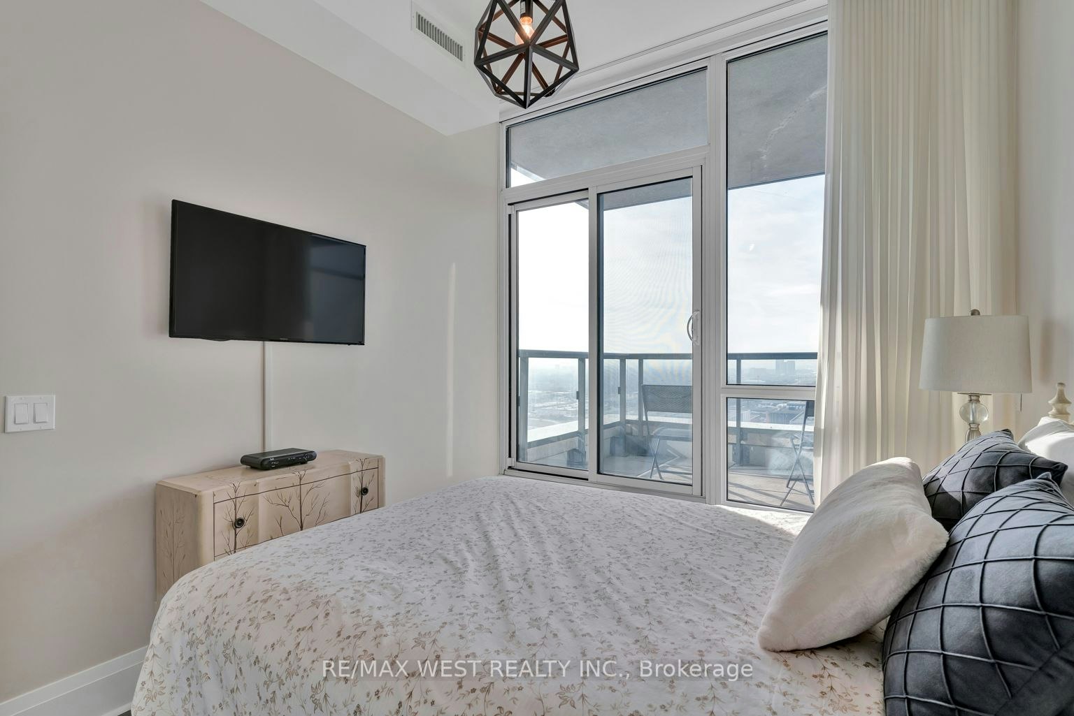 2307-15 Zorra Street, Toronto, ON, M8Z 4Z6 - 28