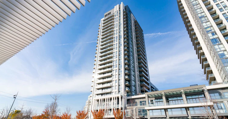 2307-15 Zorra Street, Toronto, ON, M8Z 4Z6