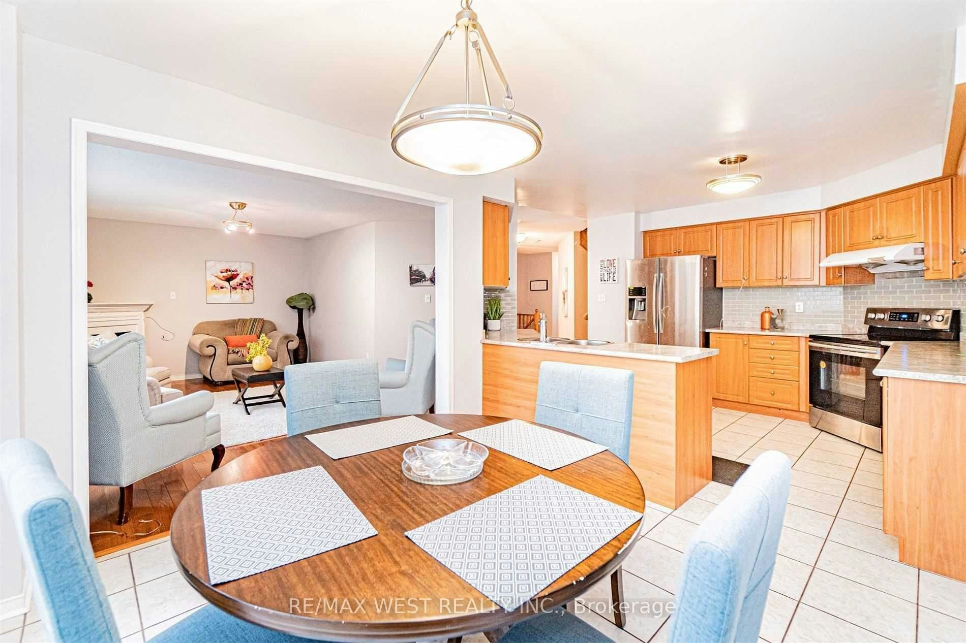 37 Charleswood Circle, Brampton, ON, L7A 1Z1 - 10