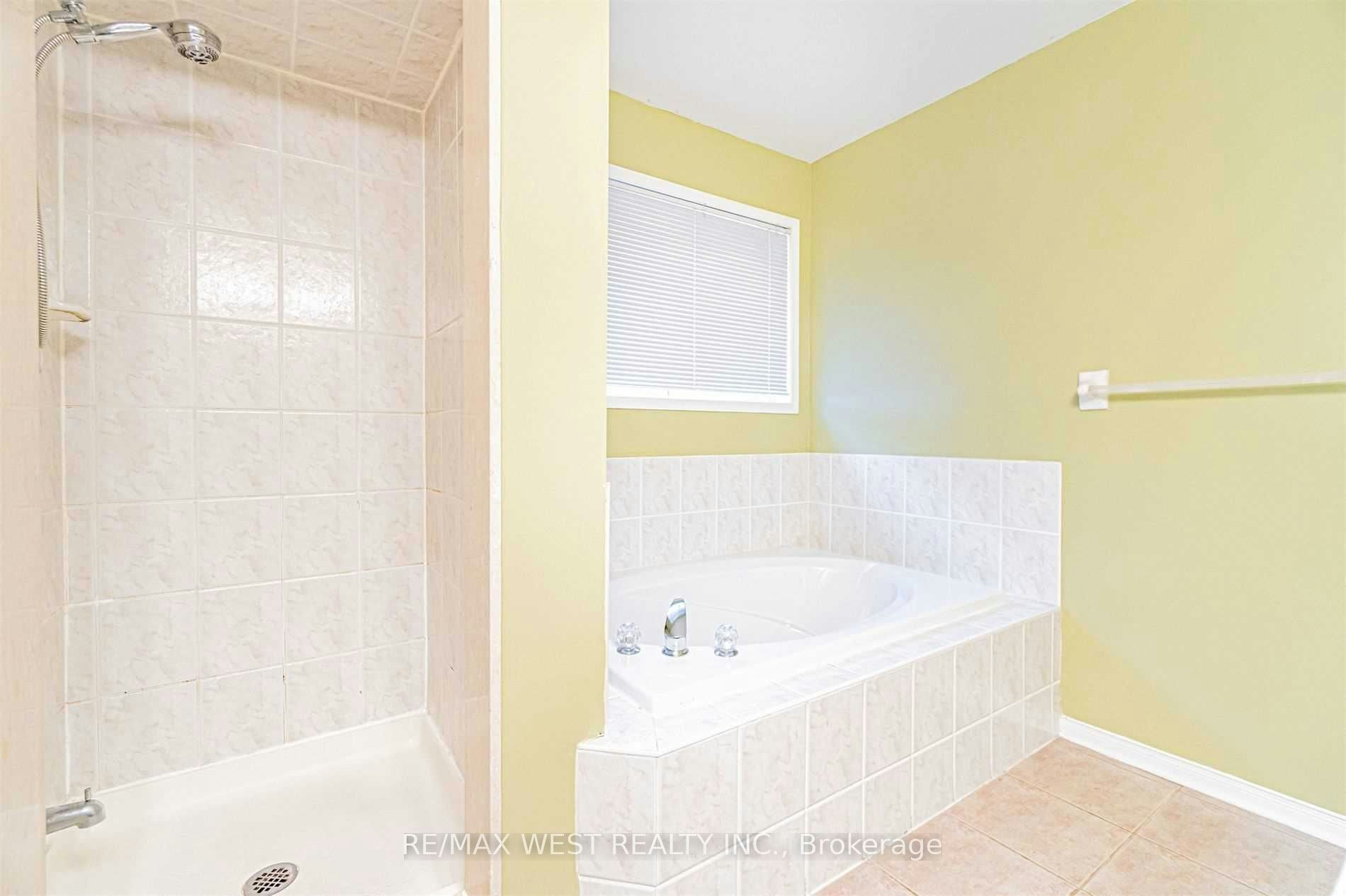 37 Charleswood Circle, Brampton, ON, L7A 1Z1 - 14