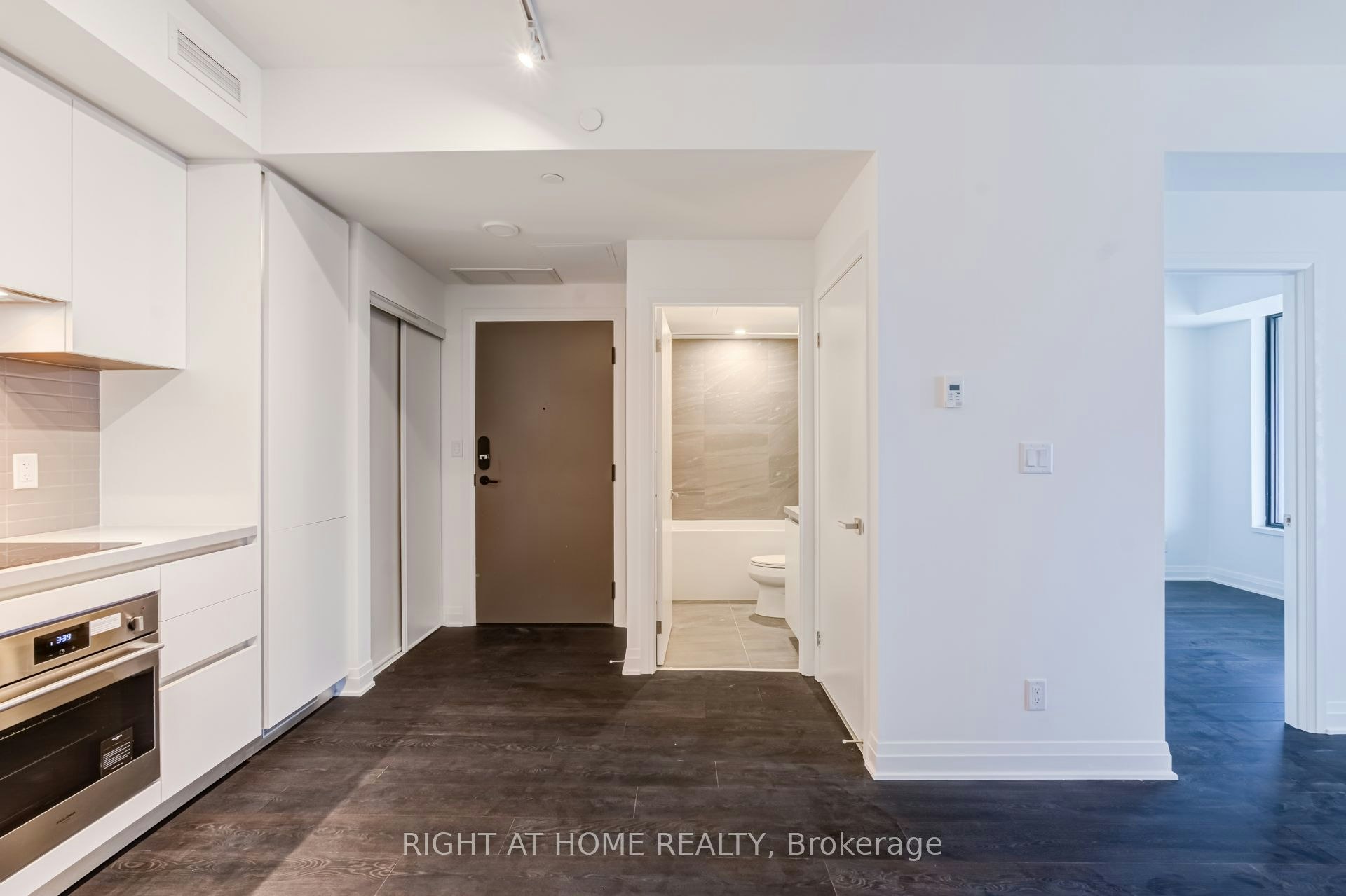 3005-4015 The Exchange N/A, Mississauga, ON, L5B 0N9 - 14