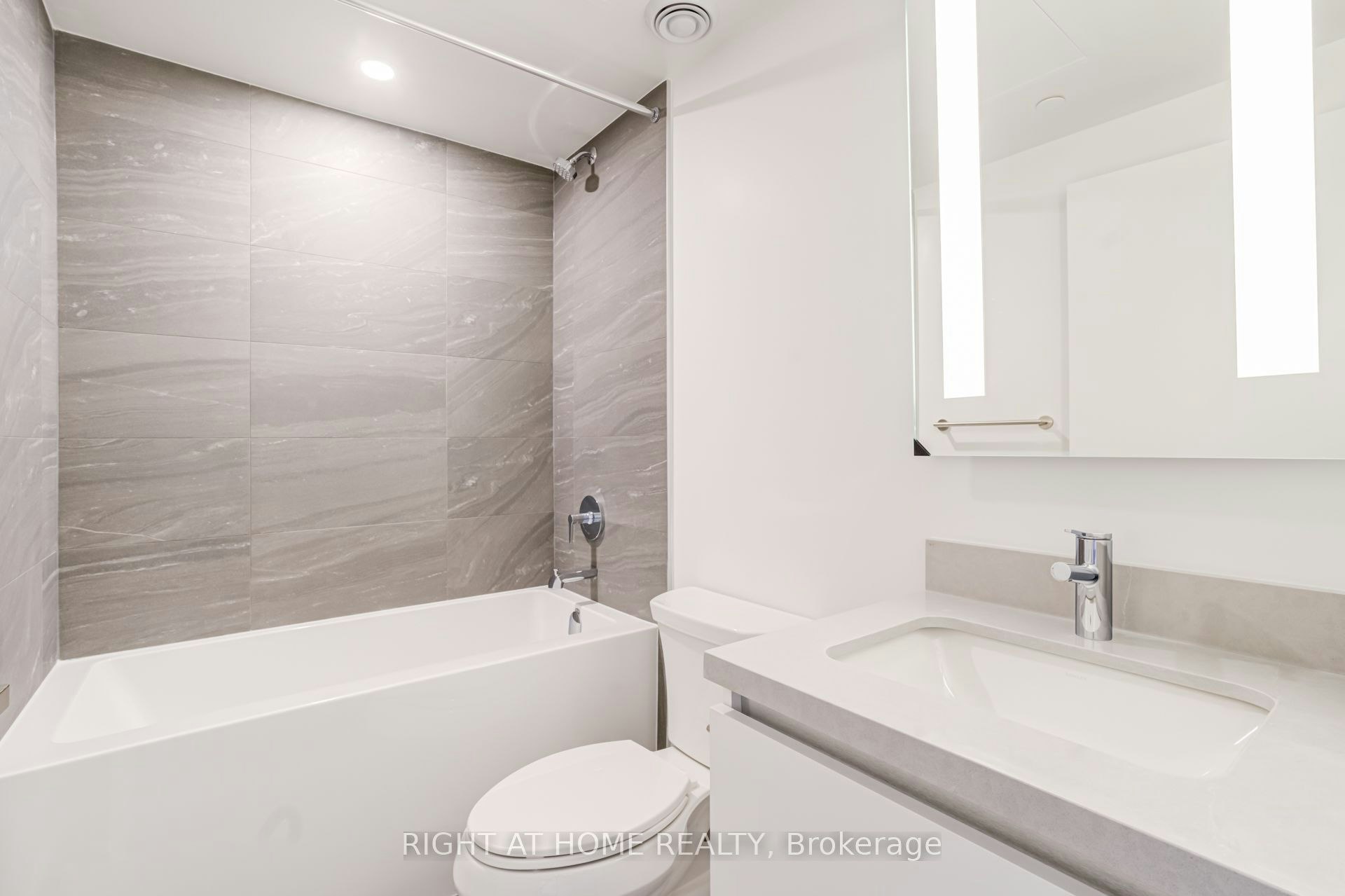 3005-4015 The Exchange N/A, Mississauga, ON, L5B 0N9 - 7