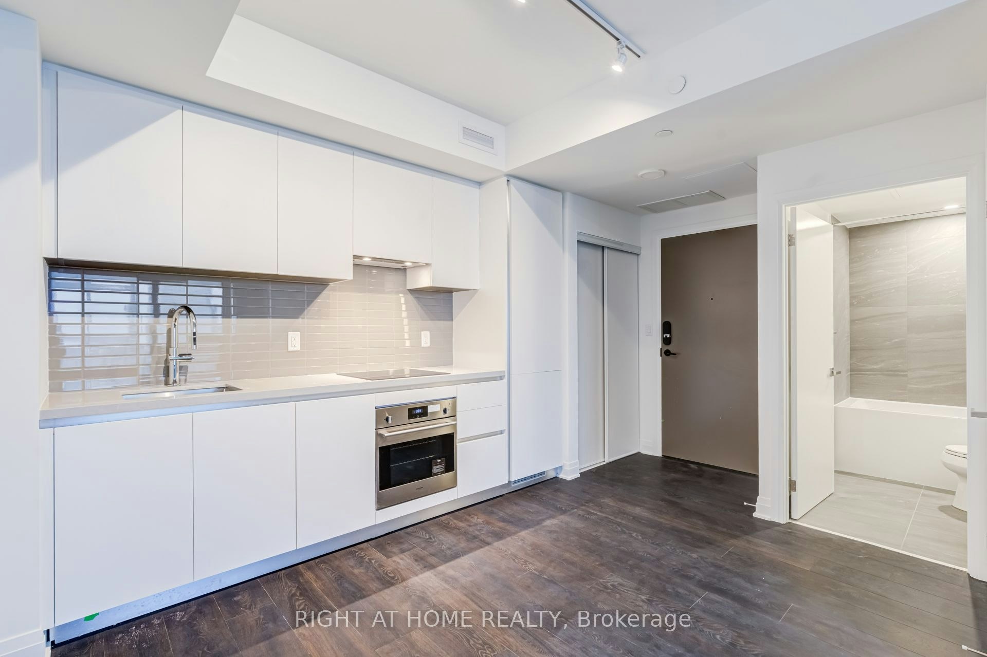 3005-4015 The Exchange N/A, Mississauga, ON, L5B 0N9 - 10