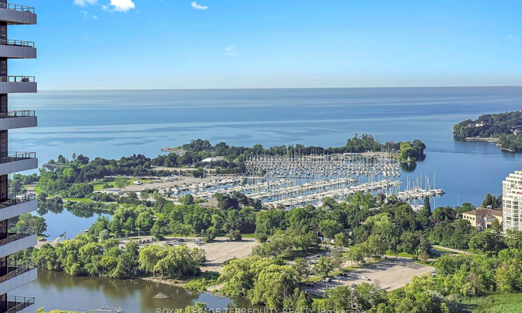 3111-33 Shore Breeze Drive