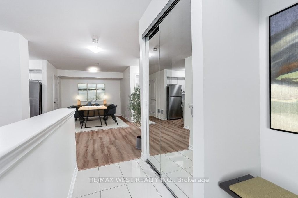 9-90 Eastwood Park Gardens, Toronto, ON, M8W 0B2 - 6