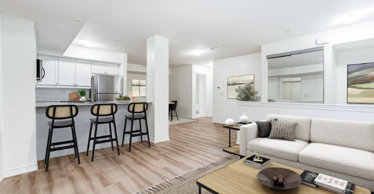 9-90 Eastwood Park Gardens, Toronto, ON, M8W 0B2 - 8