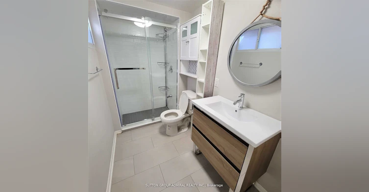 Lower-17 Pamille Place, Toronto, ON, M6M 3A9 - 4