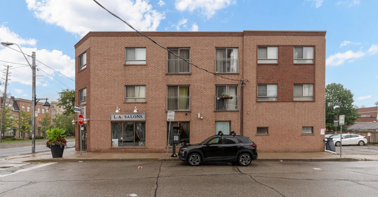301-3069 Lakeshore Boulevard, Toronto, ON, M8V 1K6 - 3