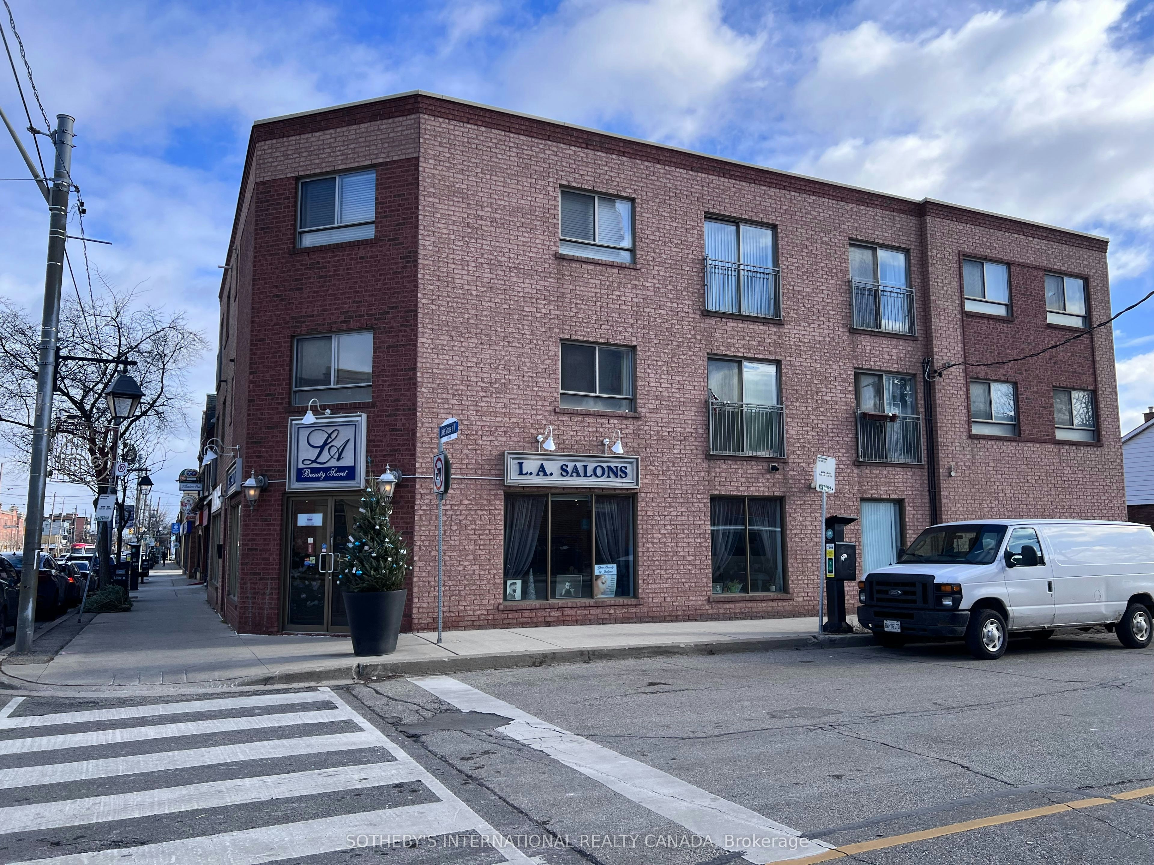 301-3069 Lakeshore Boulevard, Toronto, ON, M8V 1K6 - 2