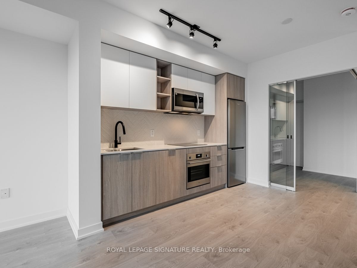 805-36 Zorra Street, Toronto, ON, M8Z 4Z7 - 5
