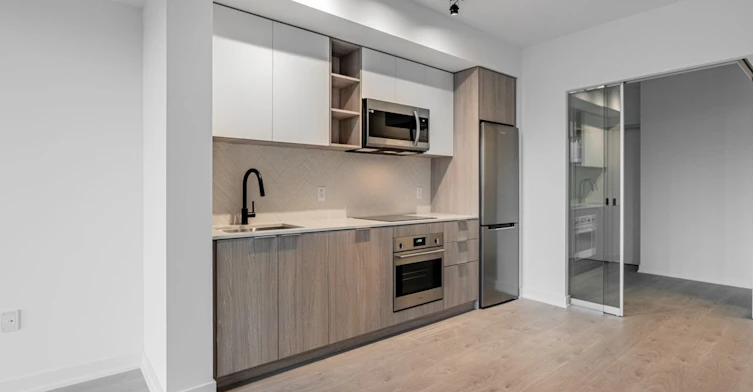 805-36 Zorra Street, Toronto, ON, M8Z 4Z7 - 5