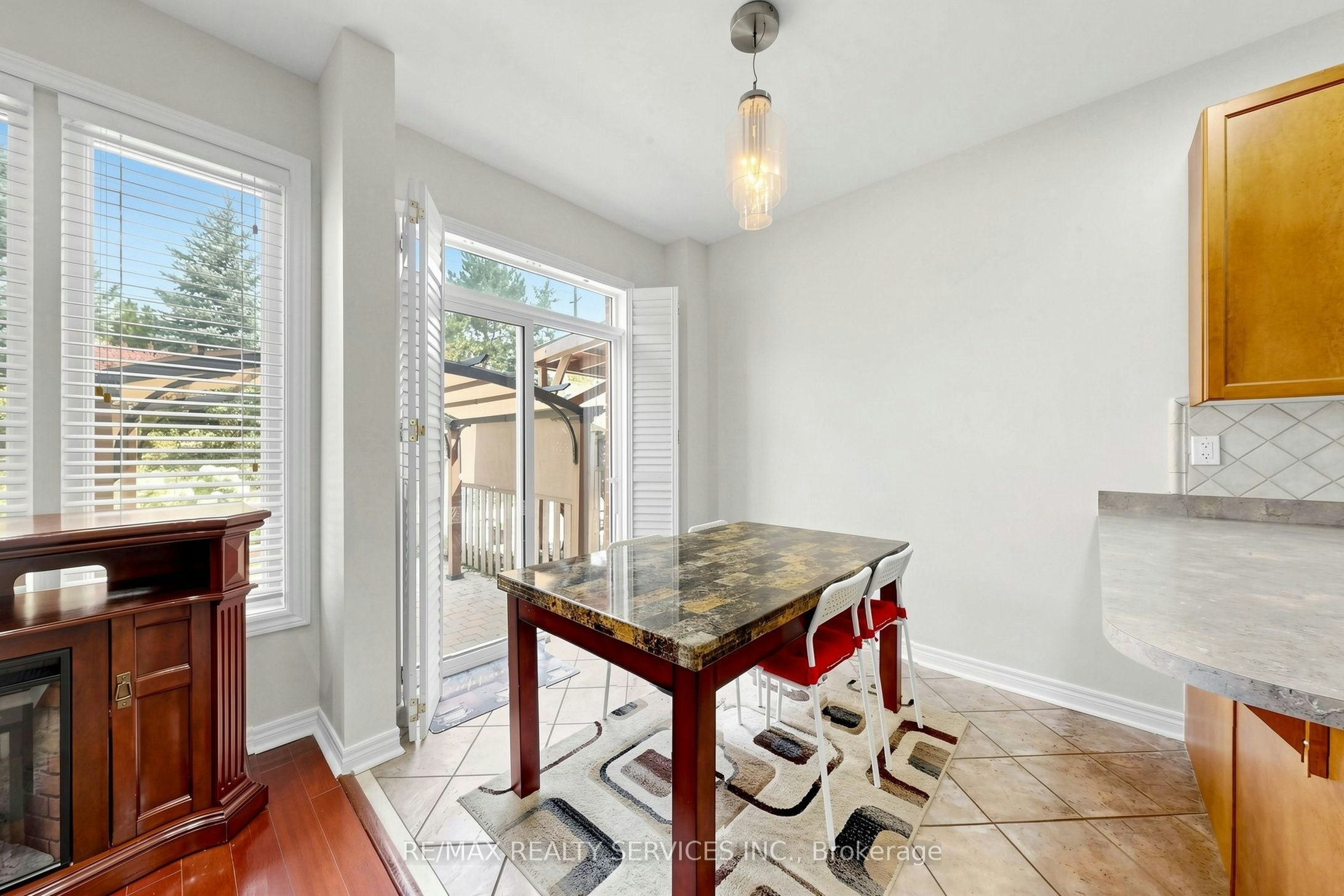 50 Rocky Point Crescent, Brampton, ON, L6V 4R7 - 14