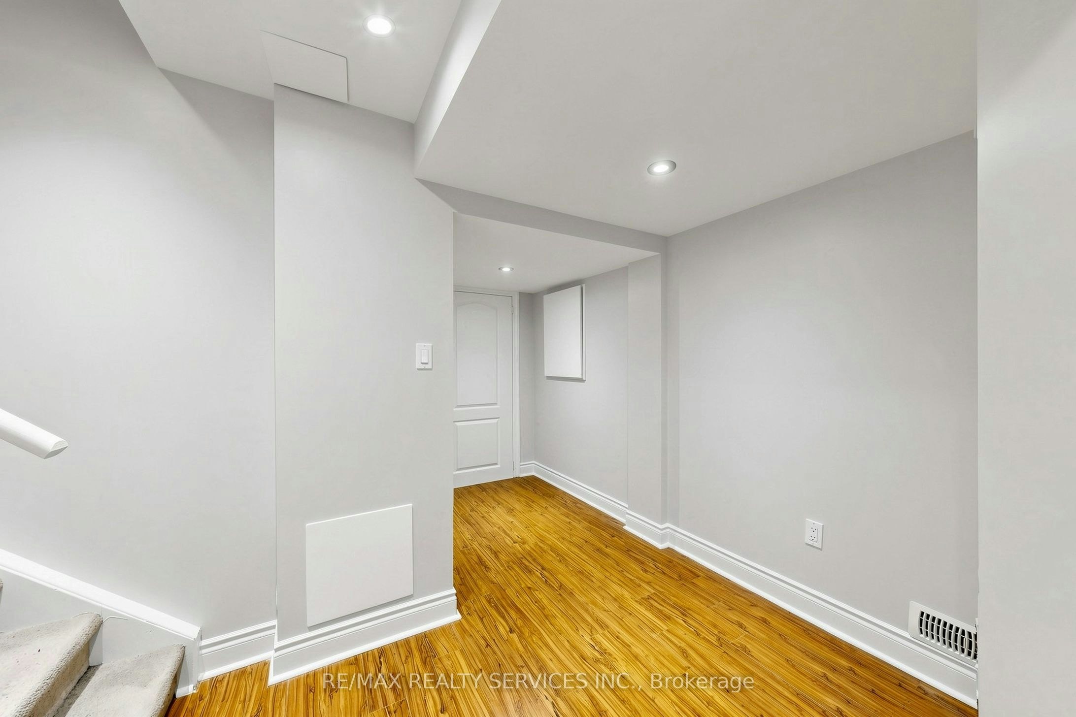 50 Rocky Point Crescent, Brampton, ON, L6V 4R7 - 36