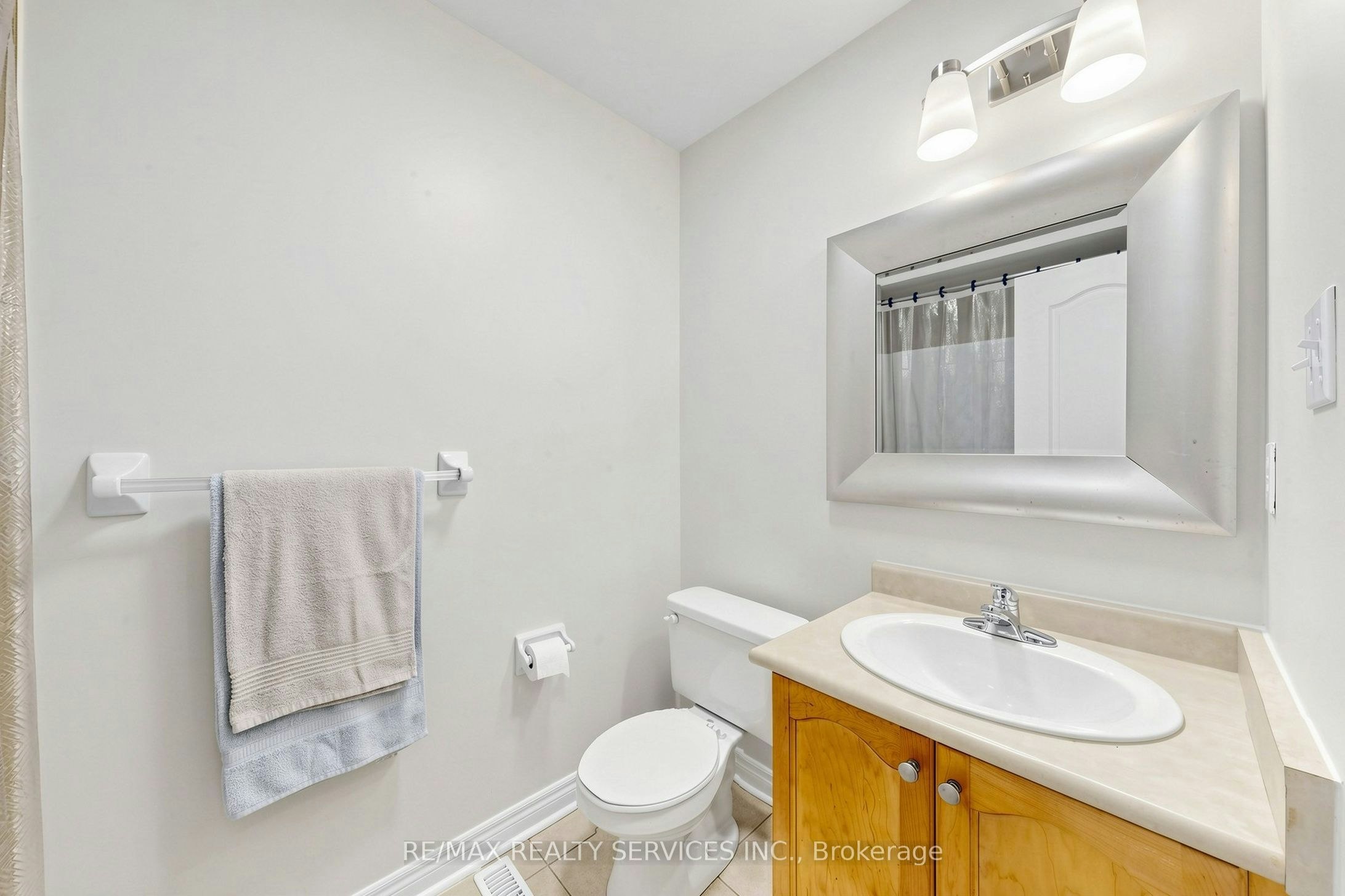 50 Rocky Point Crescent, Brampton, ON, L6V 4R7 - 29