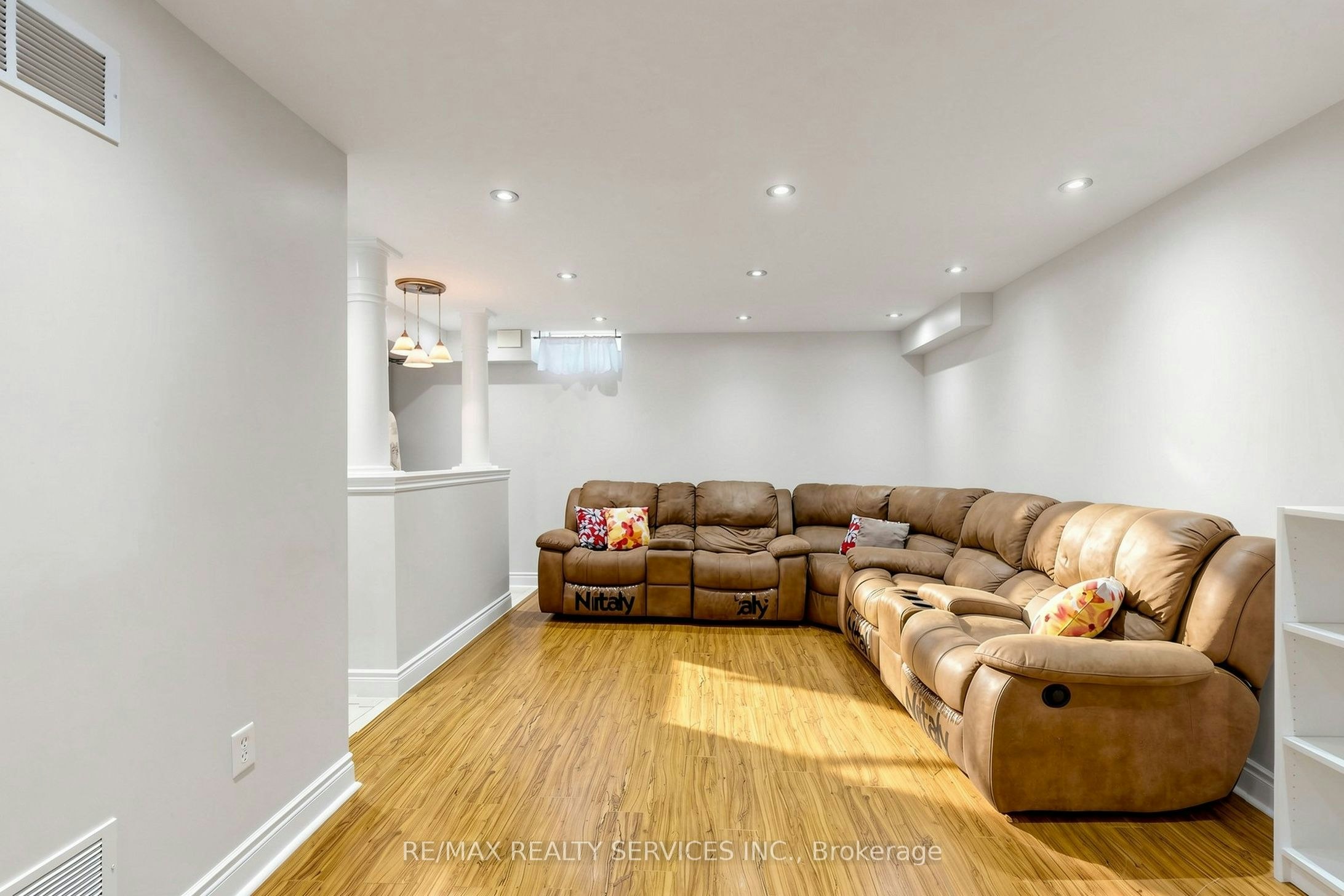 50 Rocky Point Crescent, Brampton, ON, L6V 4R7 - 38