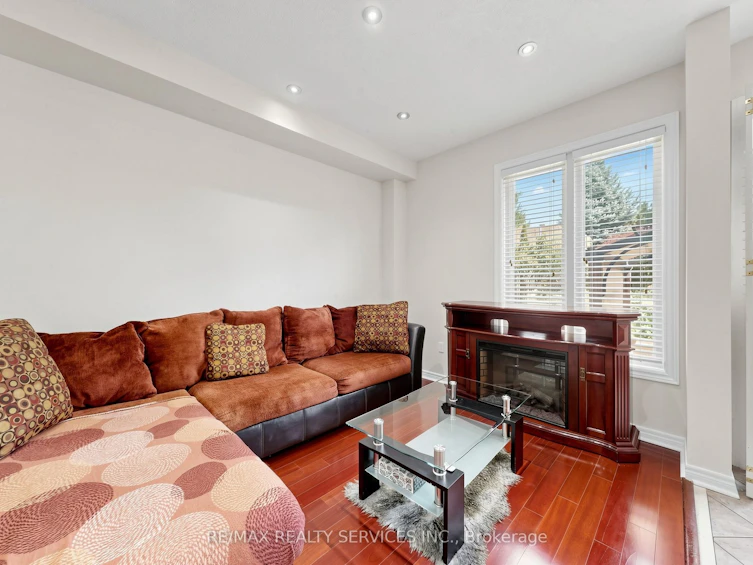 50 Rocky Point Crescent, Brampton, ON, L6V 4R7 - 16