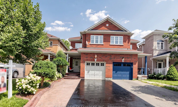 50 Rocky Point Crescent