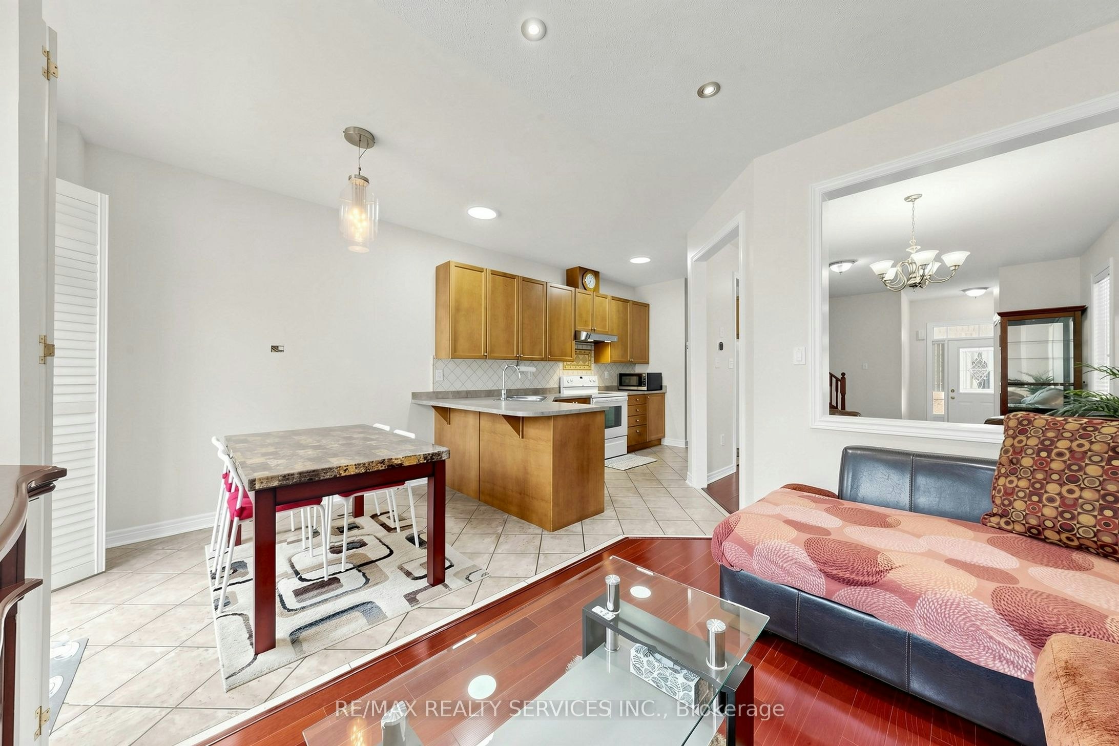 50 Rocky Point Crescent, Brampton, ON, L6V 4R7 - 12