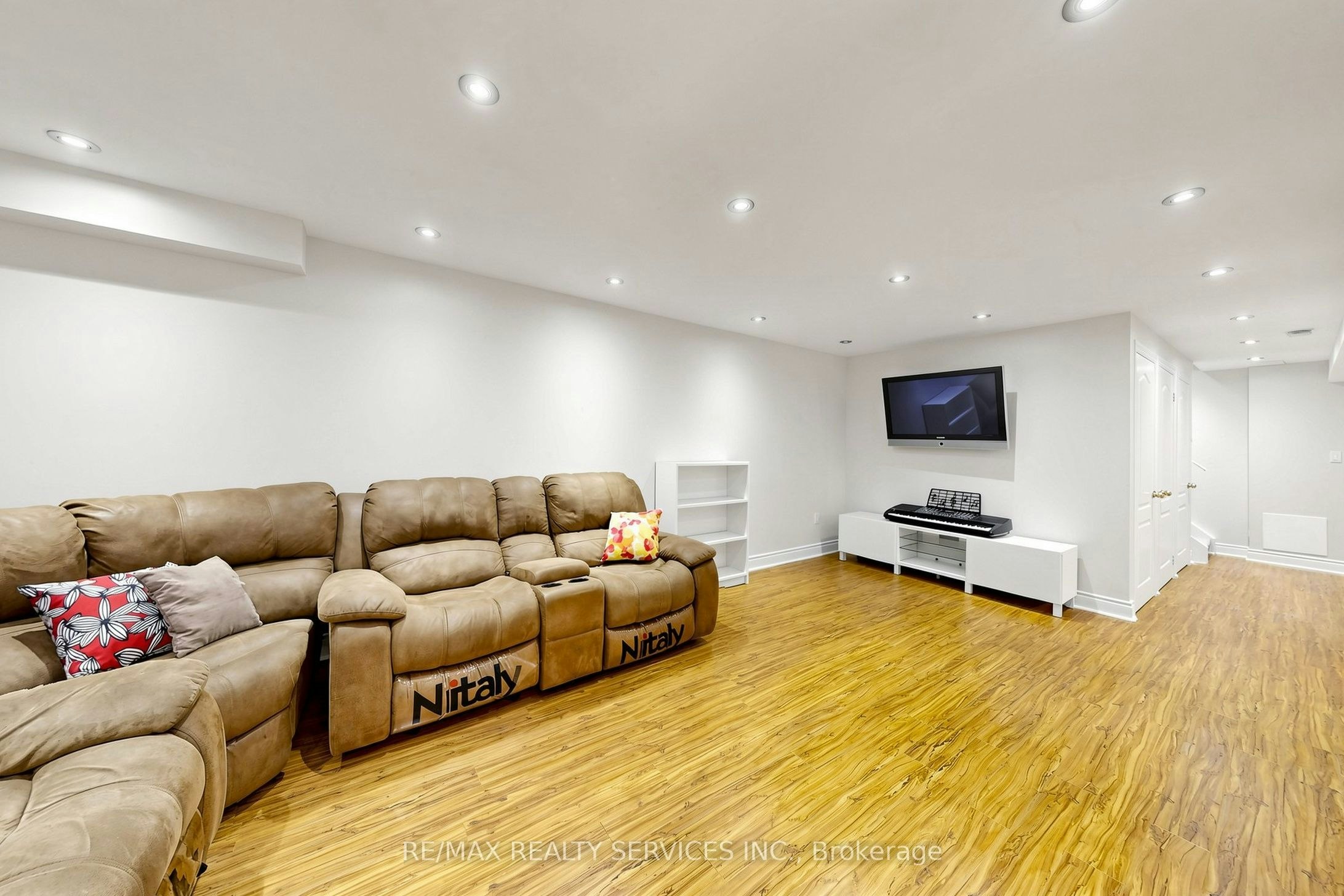 50 Rocky Point Crescent, Brampton, ON, L6V 4R7 - 40