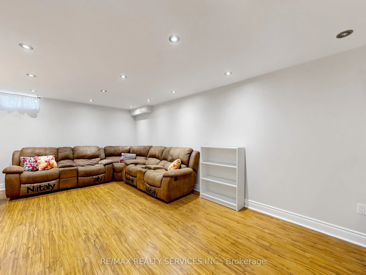 50 Rocky Point Crescent, Brampton, ON, L6V 4R7 - 39