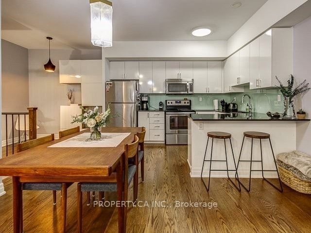702-15 Sousa Mendes Street, Toronto, ON, M6P 0A9 - 9