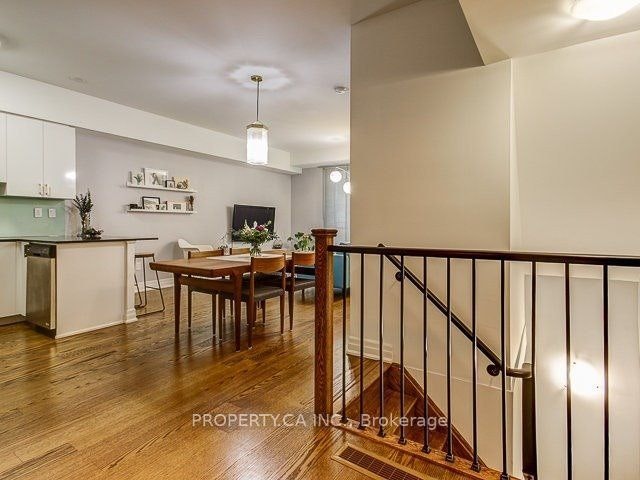 702-15 Sousa Mendes Street, Toronto, ON, M6P 0A9 - 12