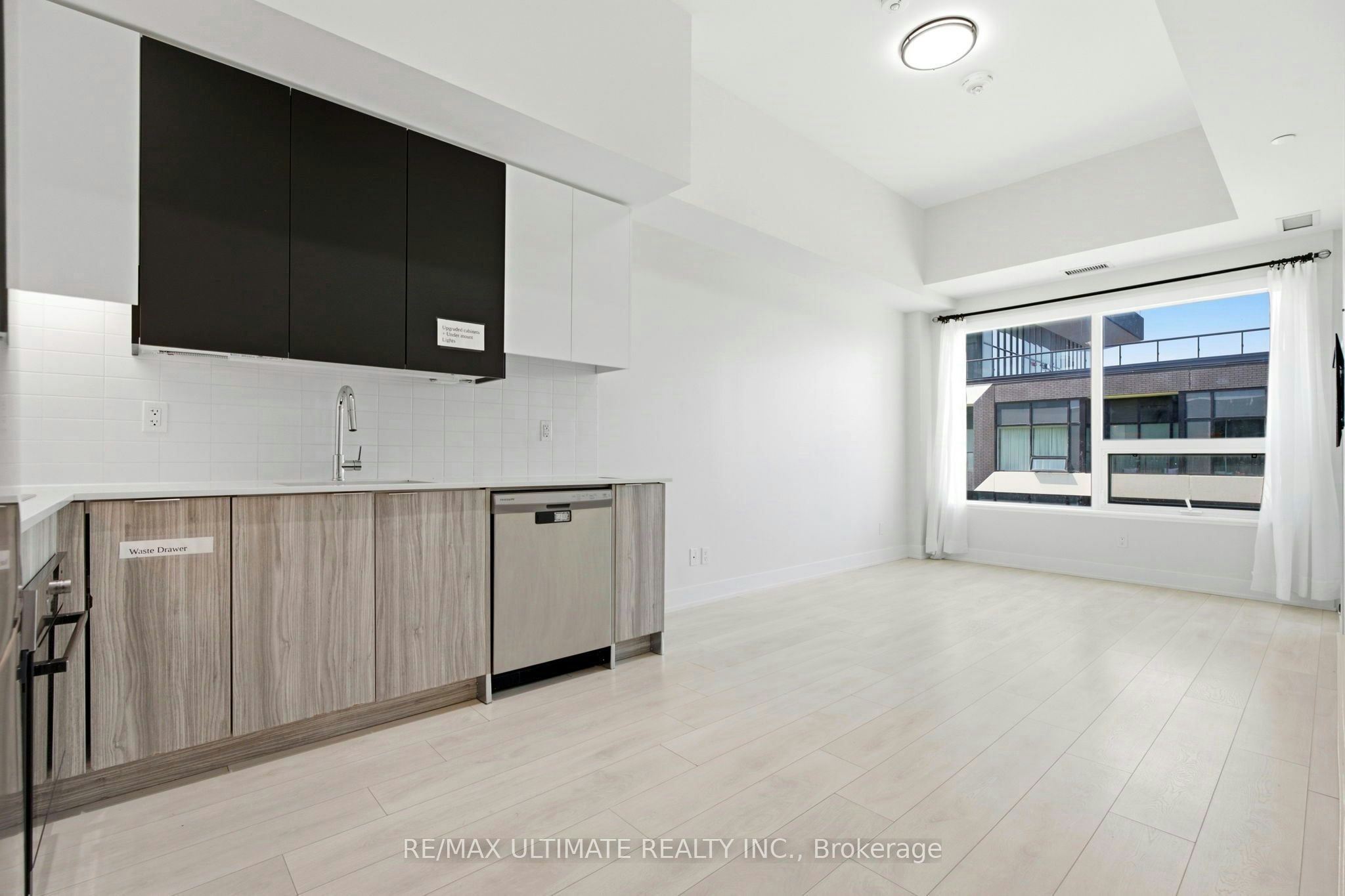 451-2485 Taunton Road, Oakville, ON, L6H 3R8 - 8