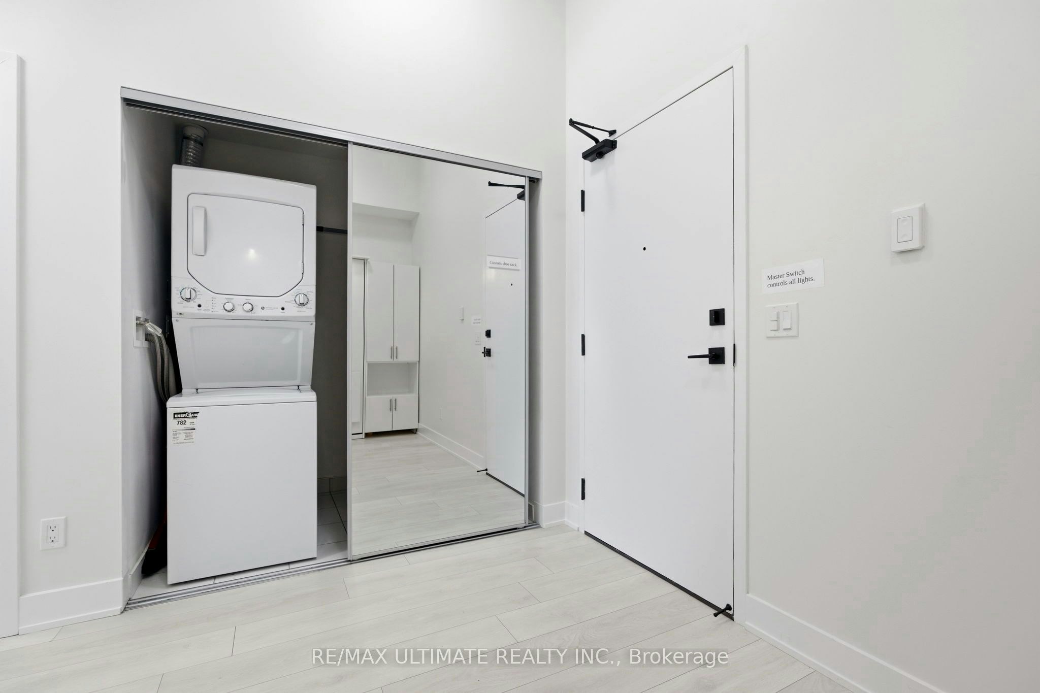 451-2485 Taunton Road, Oakville, ON, L6H 3R8 - 4