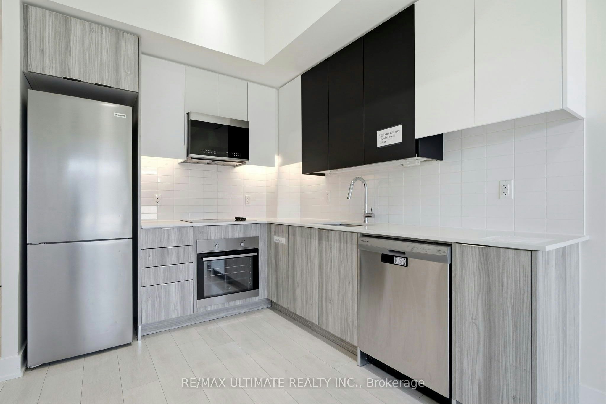 451-2485 Taunton Road, Oakville, ON, L6H 3R8 - 10