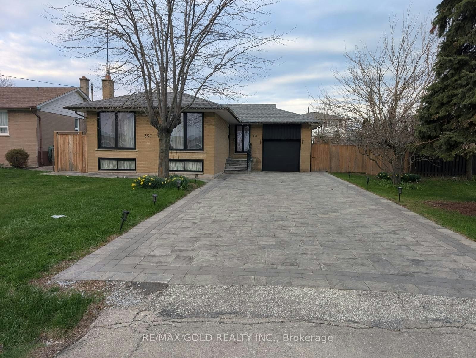 357 Morden Road, Oakville, ON, L6K 2S9
