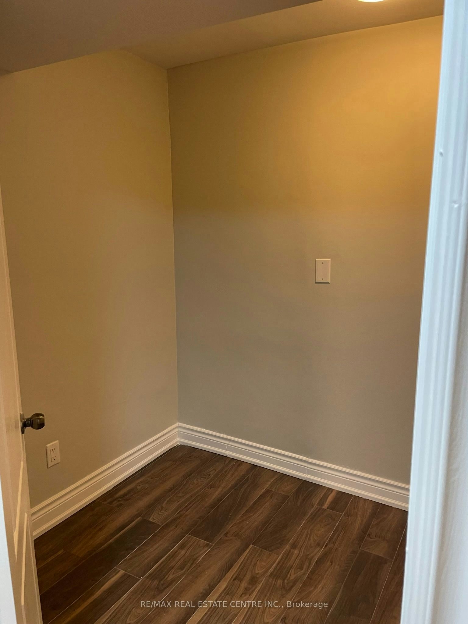 (Bsmt)-21 Buster Drive, Brampton, ON, L6Y 5R2 - 6