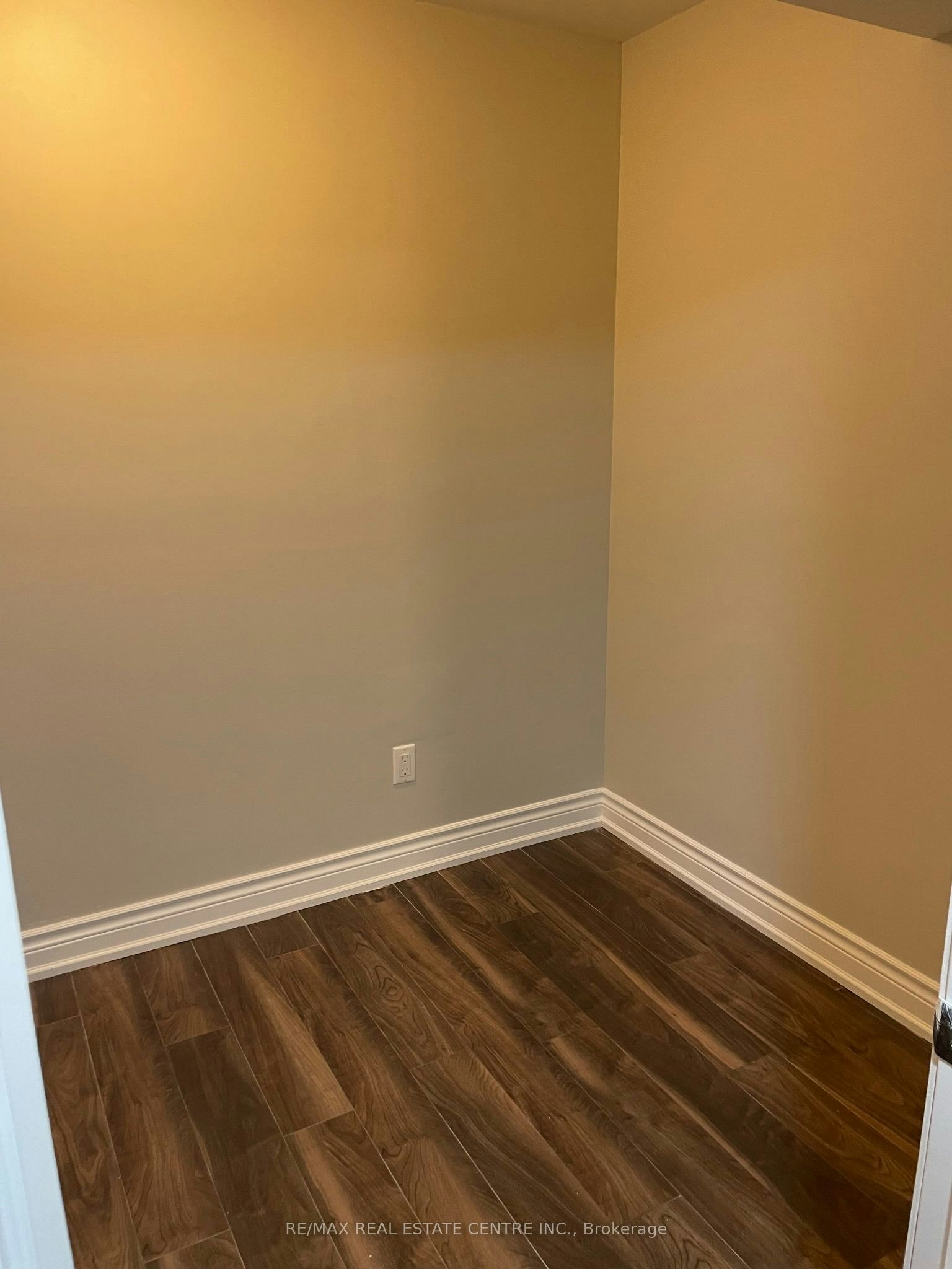 (Bsmt)-21 Buster Drive, Brampton, ON, L6Y 5R2 - 7