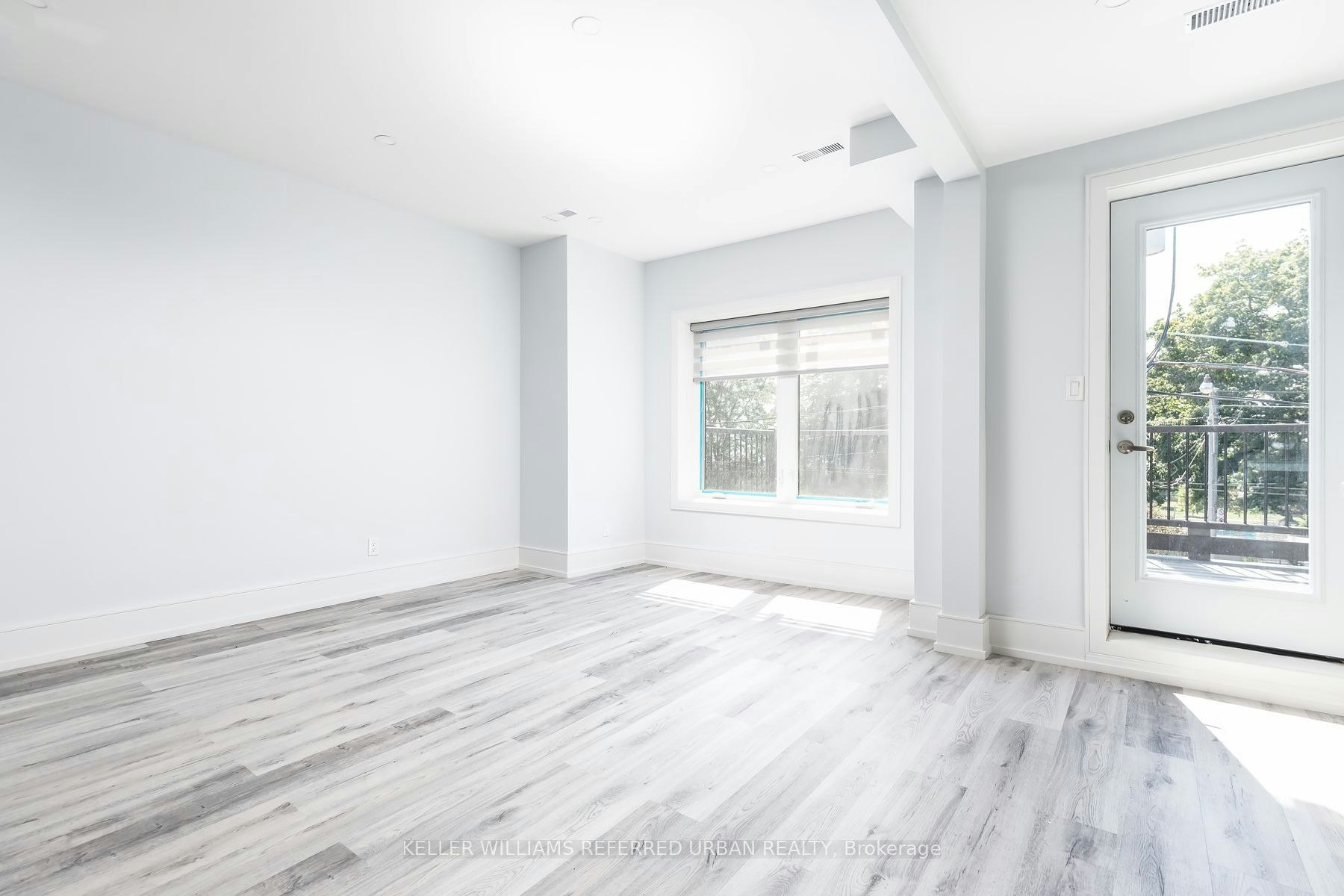 3-1588 King Street W, Toronto, ON, M6K 1J7 - 4