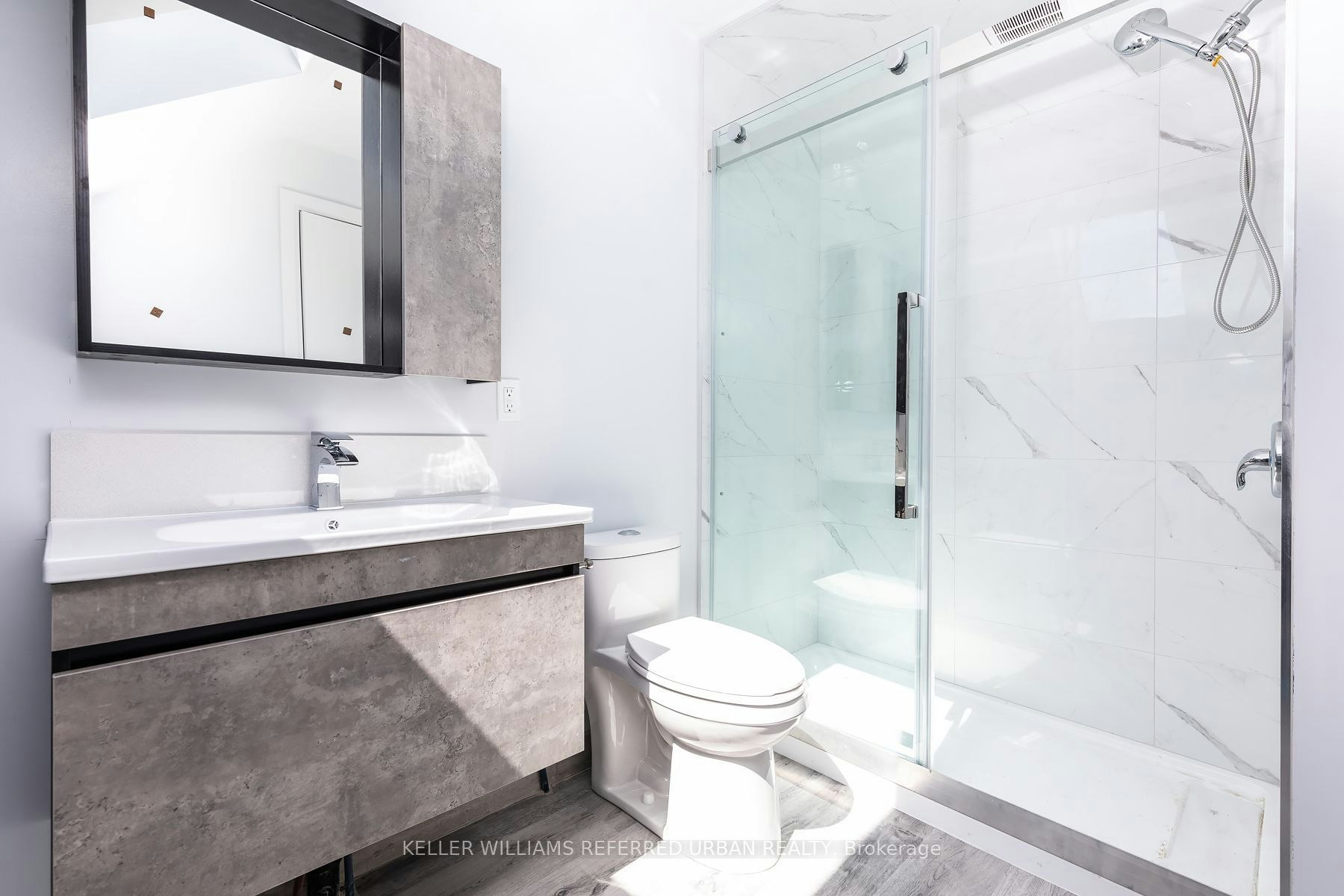 3-1588 King Street W, Toronto, ON, M6K 1J7 - 7