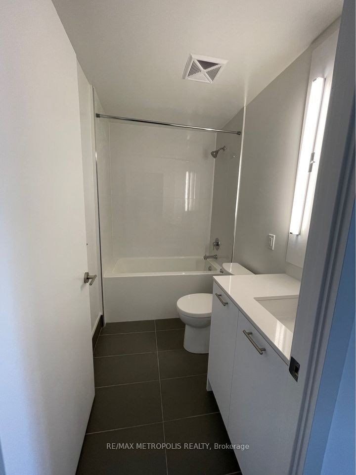 209-180 Veterans Drive, Brampton, ON, L7A 5G7 - 11