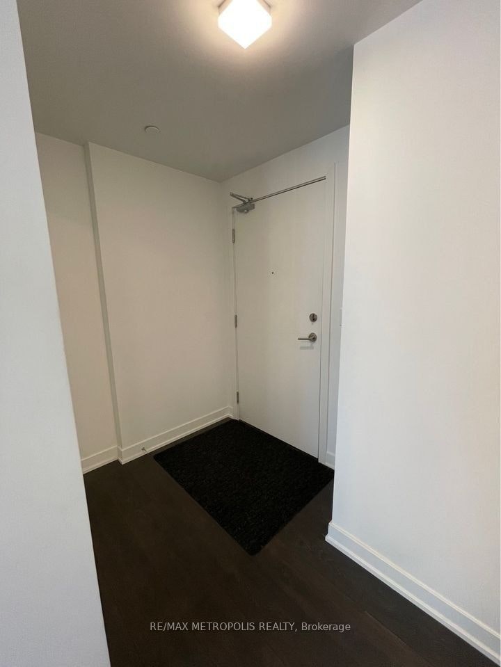 209-180 Veterans Drive, Brampton, ON, L7A 5G7 - 5