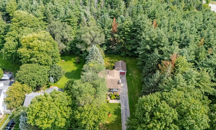 43 Maple Avenue