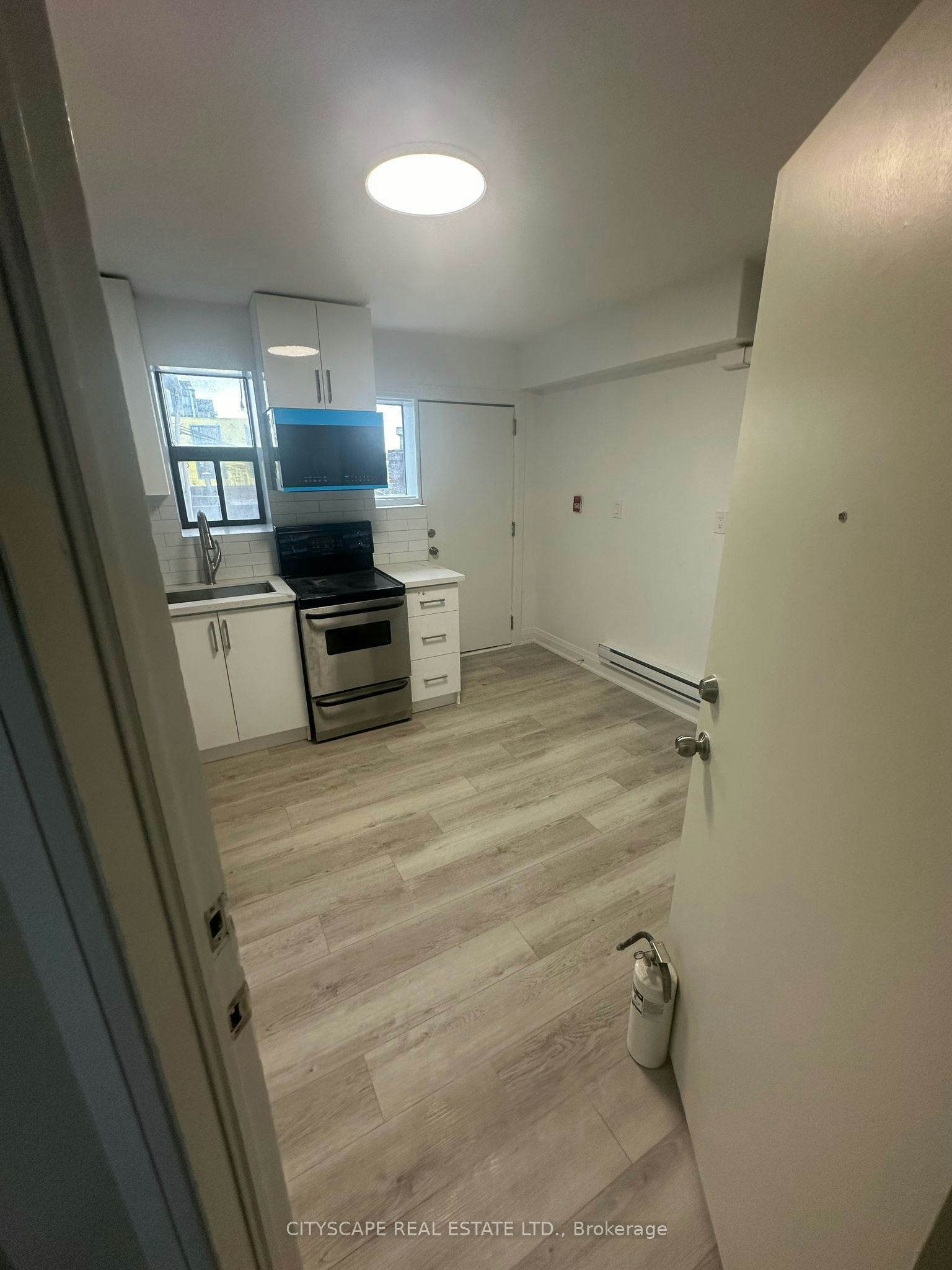 Unit 1-1710 St Clair Avenue W, Toronto, ON, M6N 1J1 - 3