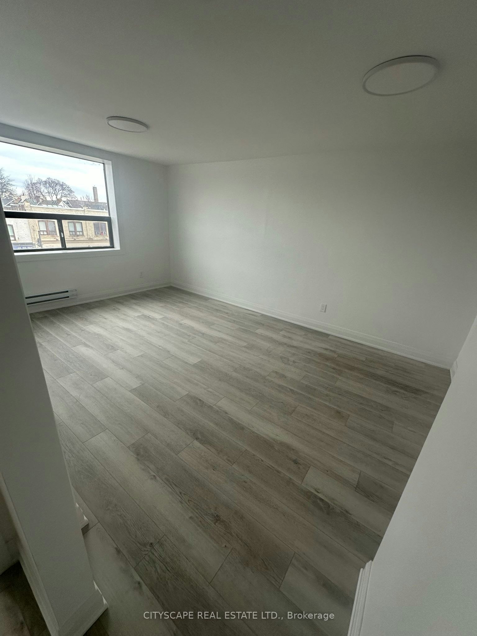 Unit 1-1710 St Clair Avenue W, Toronto, ON, M6N 1J1 - 4