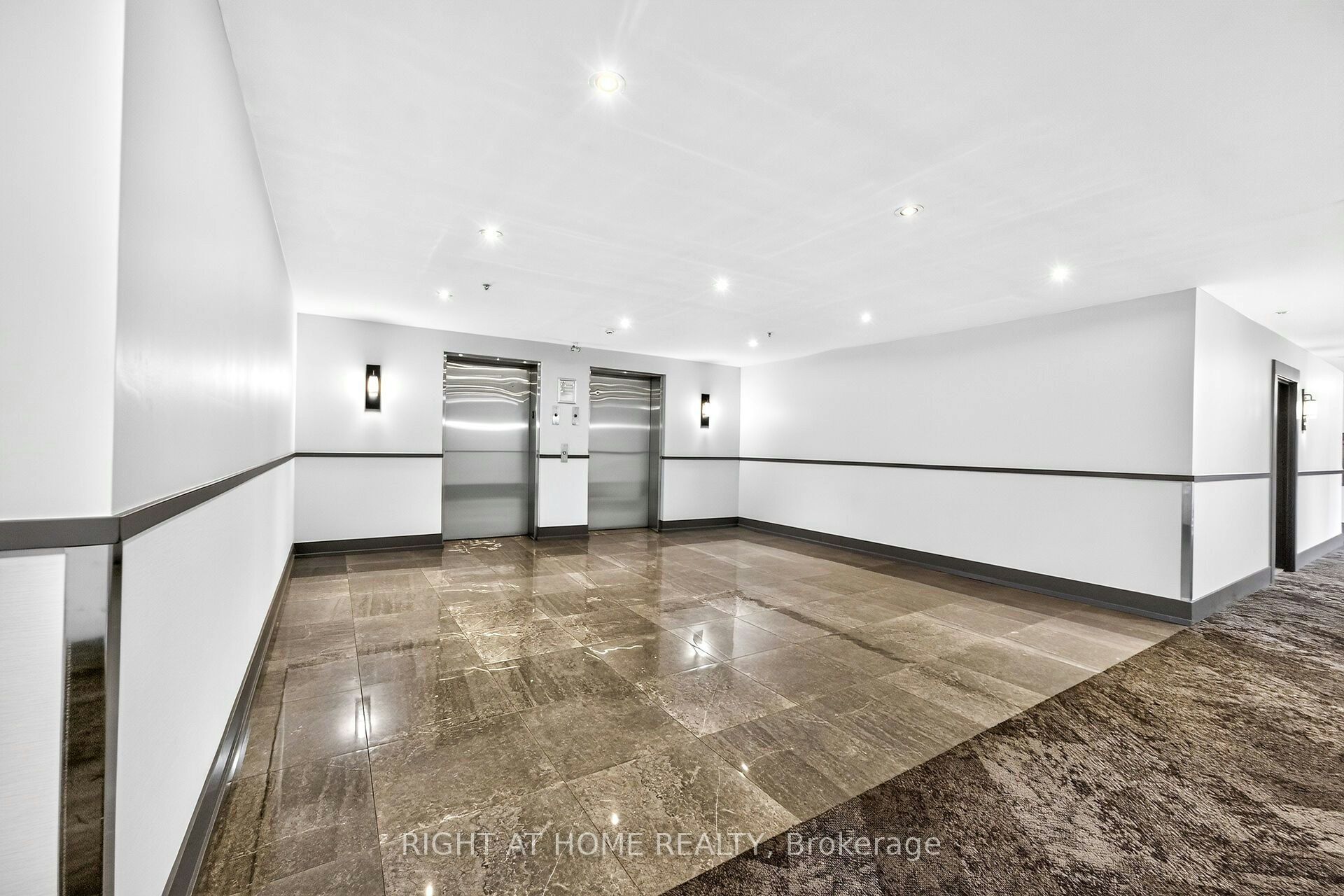 430-570 Lolita Gardens, Mississauga, ON, L5A 0A1 - 9