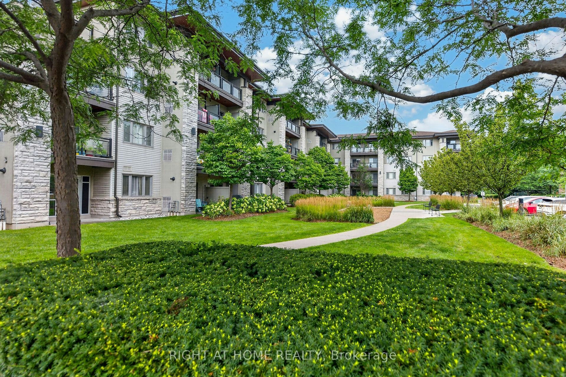 430-570 Lolita Gardens, Mississauga, ON, L5A 0A1 - 47