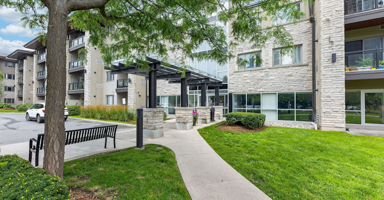 430-570 Lolita Gardens, Mississauga, ON, L5A 0A1 - 8