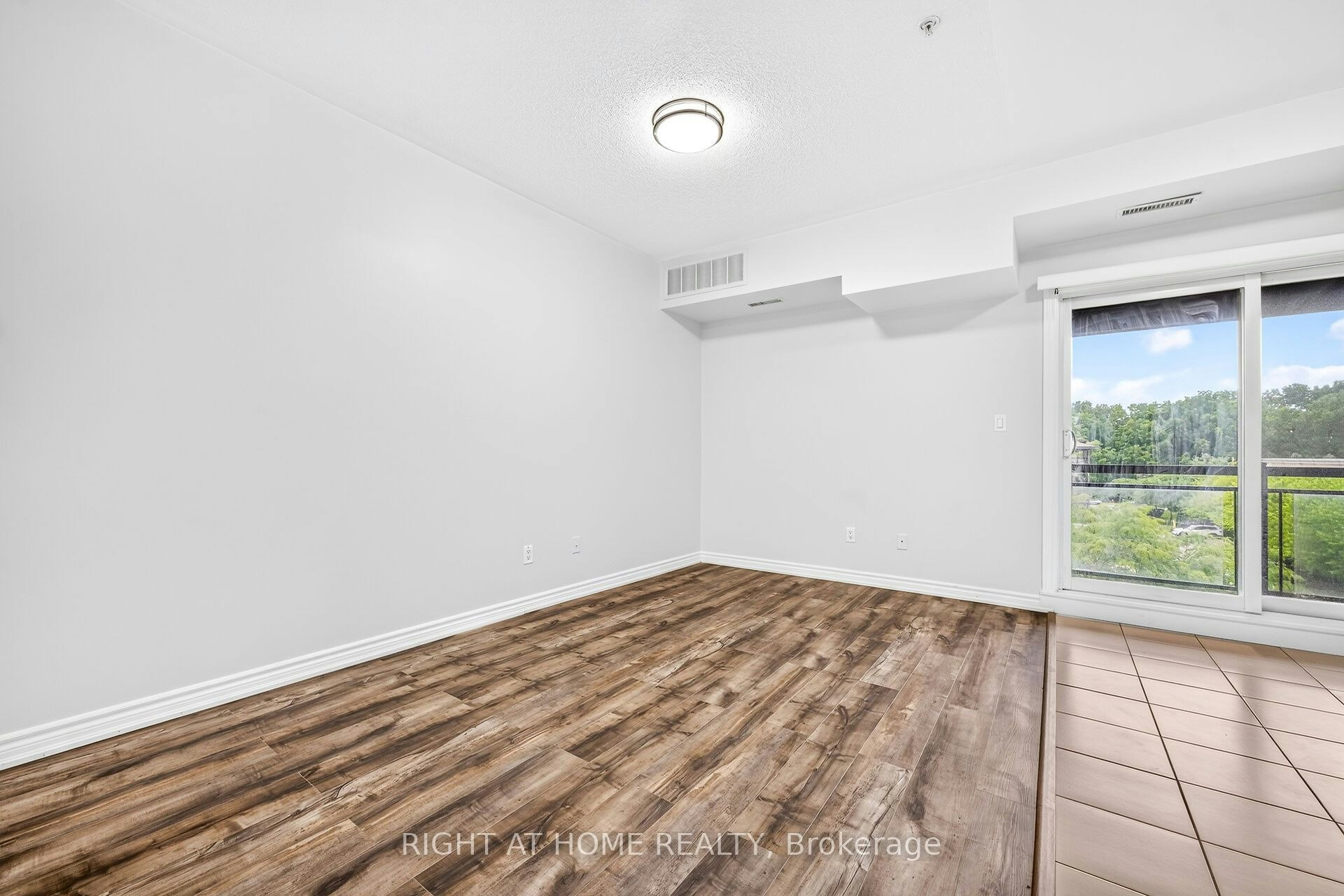 430-570 Lolita Gardens, Mississauga, ON, L5A 0A1 - 25