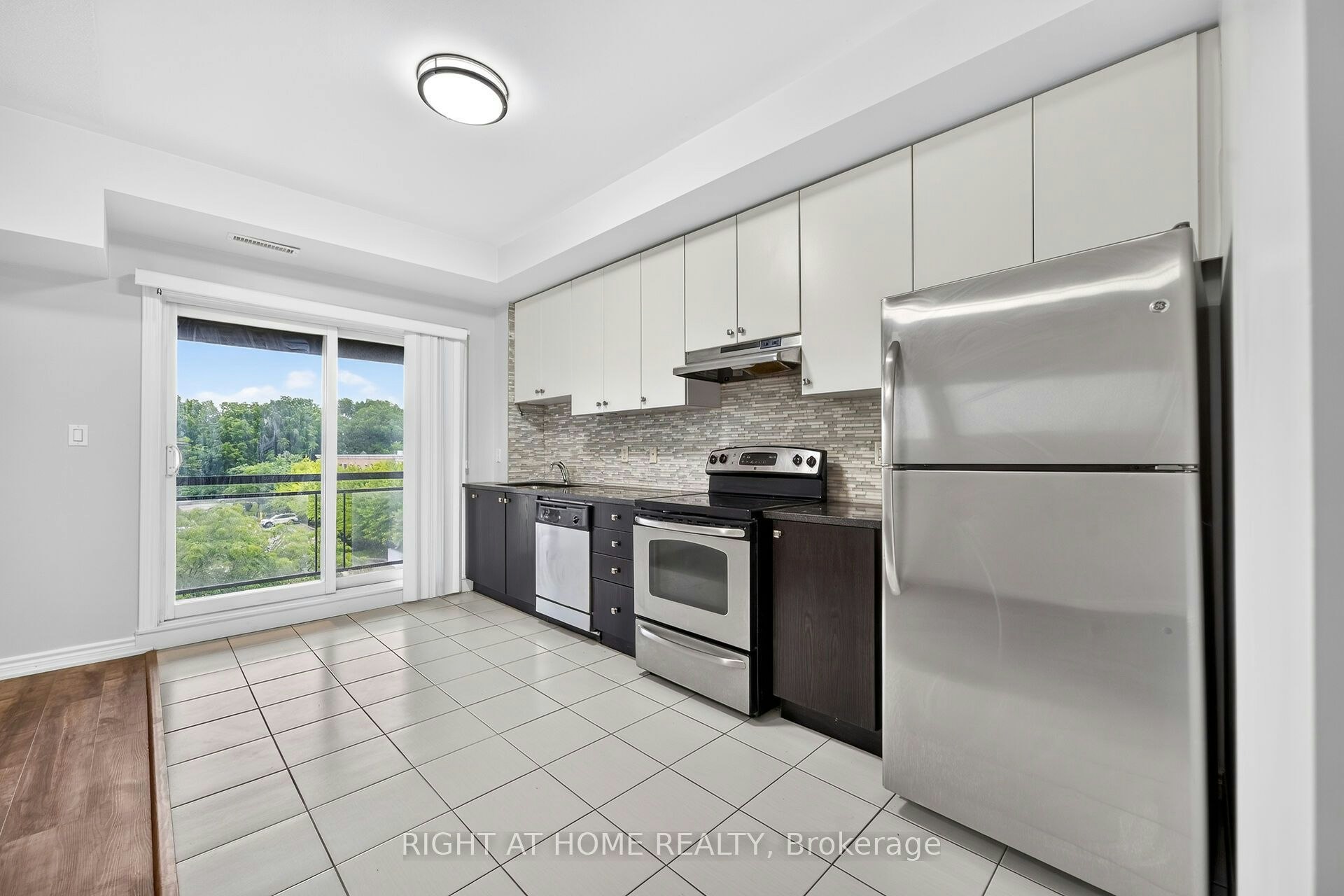430-570 Lolita Gardens, Mississauga, ON, L5A 0A1 - 15