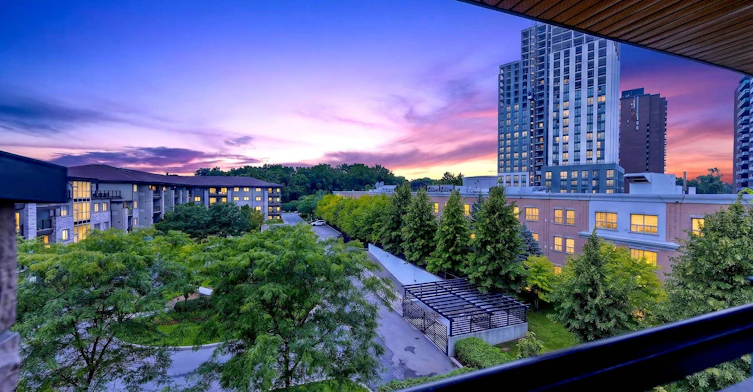 430-570 Lolita Gardens, Mississauga, ON, L5A 0A1 - 5