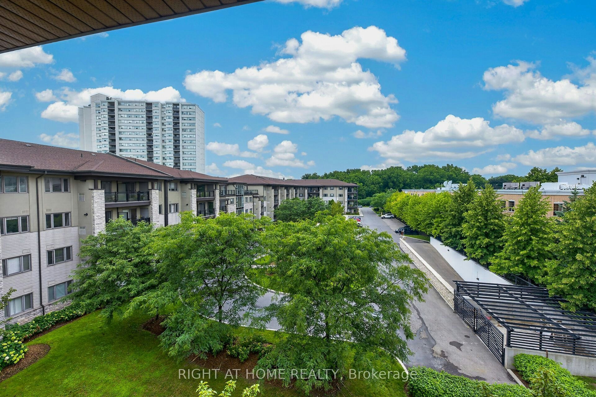 430-570 Lolita Gardens, Mississauga, ON, L5A 0A1 - 20