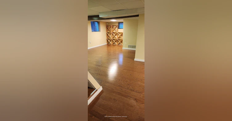 Lower-9 Mohawk Avenue, Mississauga, ON, L5G 3R5 - 7