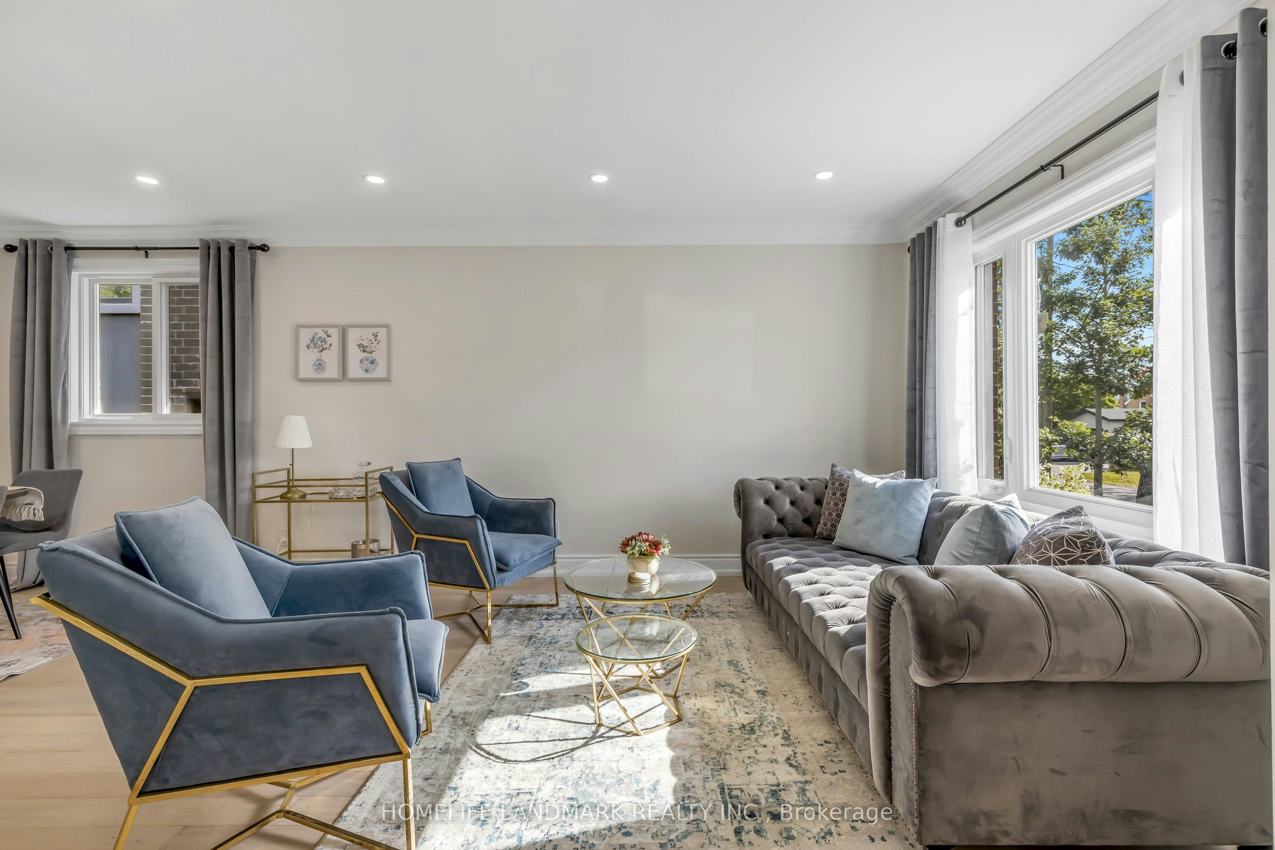 34 Ringley Avenue, Toronto, ON, M8Y 1P1 - 7