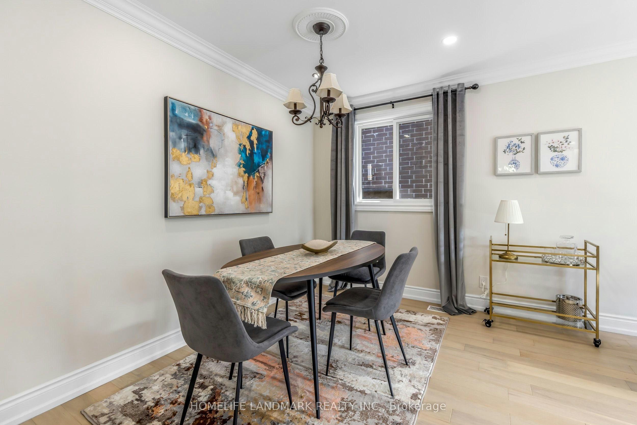 34 Ringley Avenue, Toronto, ON, M8Y 1P1 - 8