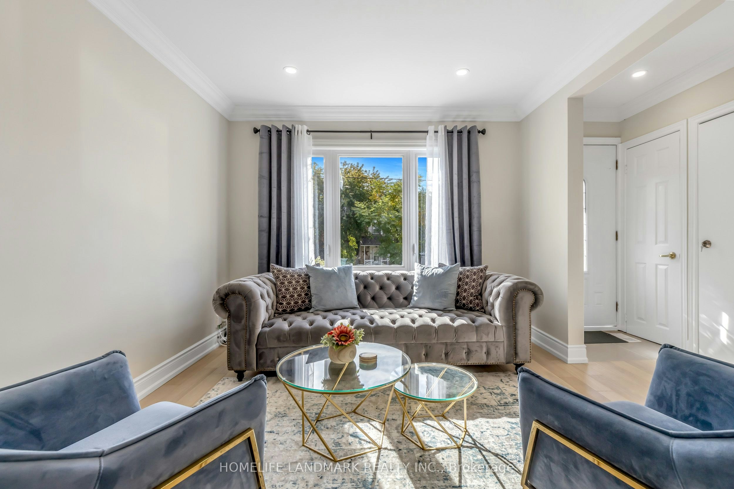 34 Ringley Avenue, Toronto, ON, M8Y 1P1 - 5